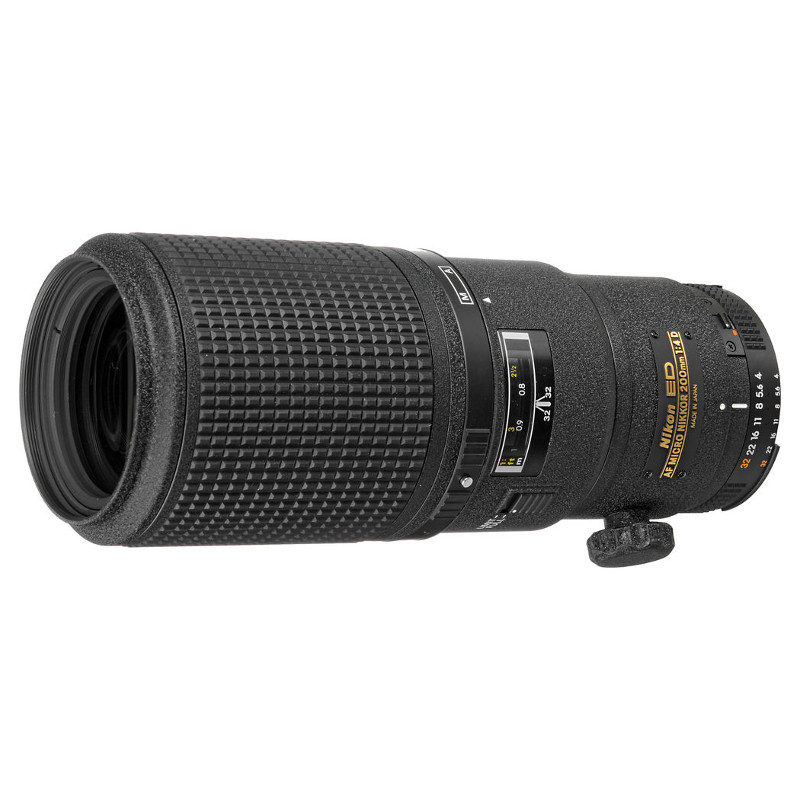 Nikkor AF Micro 200mm f/4.0D IF-ED objectief