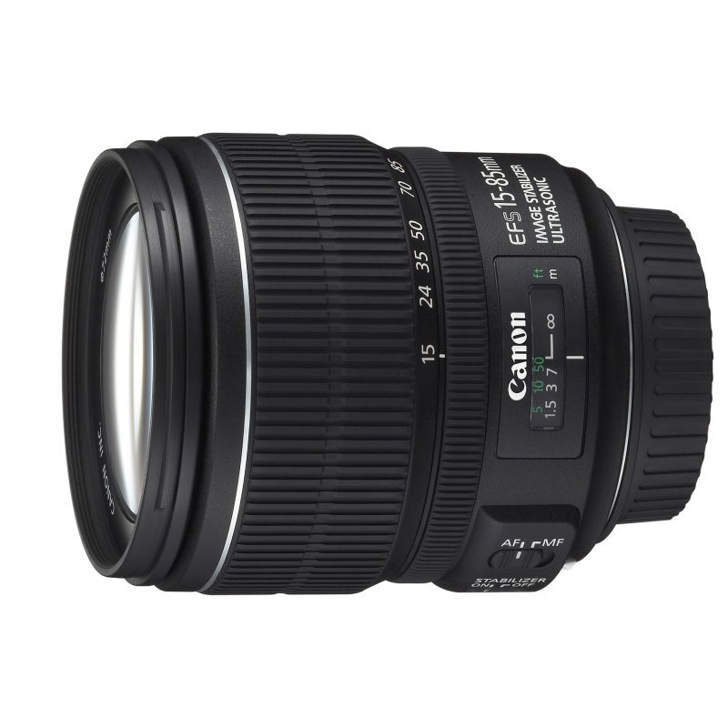Canon EF-S 15-85mm f/3.5-5.6 IS USM objectief