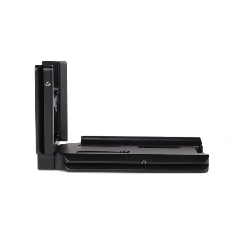 Image of Sunwayfoto PSL-A7IINR - Specific L bracket for Sony A7II
